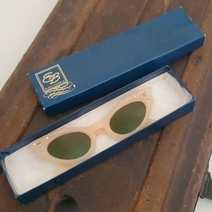 Vintage Classic Sunglasses